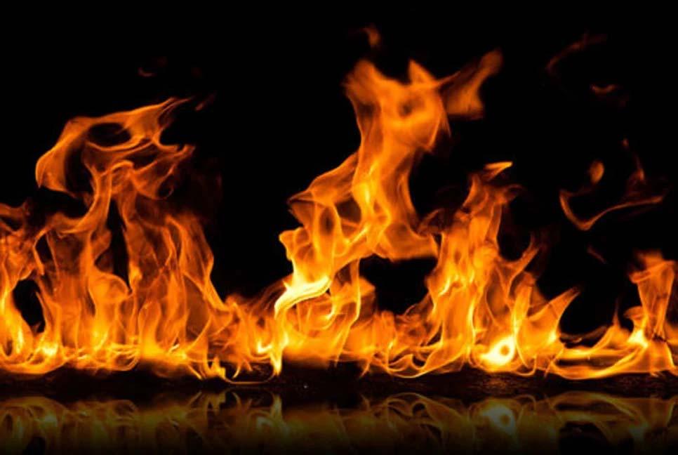 ফুলপুরে আগুনে পুড়ে শিশুর মৃত্যু