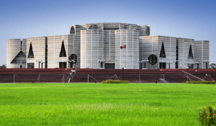 সংসদের পাশাপাশি স্থানীয় সরকার নির্বাচনের প্রস্তুতিও নিচ্ছে সরকার